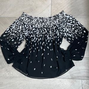 BNWOT WHBM Flowy Top, Women’s Size Medium